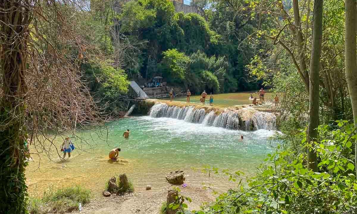 Dove fare il bagno ad Ascoli Piceno - fiume Castellano - cascata